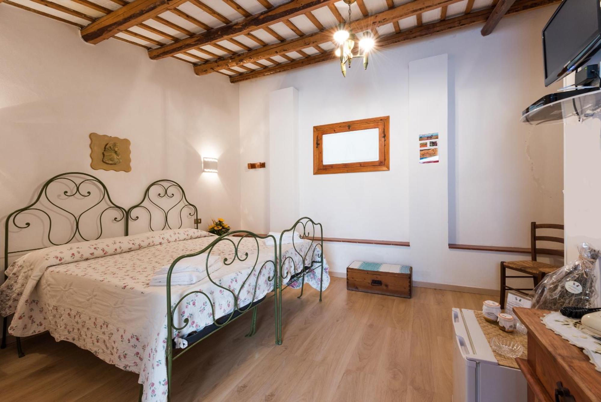 Azienda Agrituristica Tenuta Pizzolungo Ериче Екстериор снимка