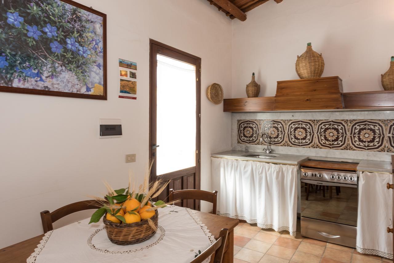 Azienda Agrituristica Tenuta Pizzolungo Ериче Екстериор снимка